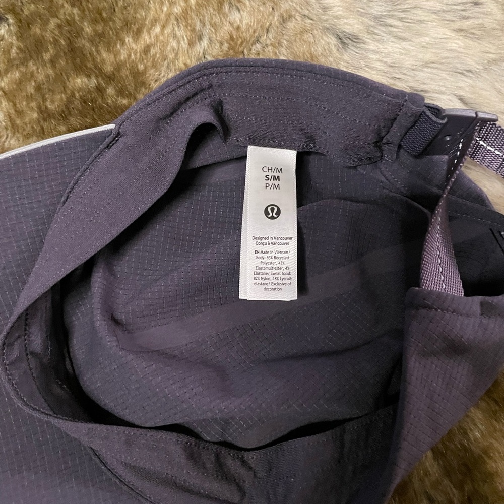 lululemon athletica Women's Lavender Performance Visor Hat - Picture 6 of 6